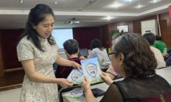 嘉西村社区：开展禁毒斗争 拥抱幸福人生